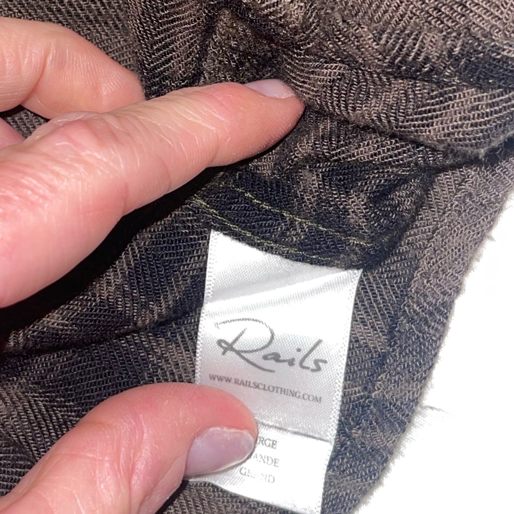 Rails plaid button down in Hunter style - Picture 5 of 6